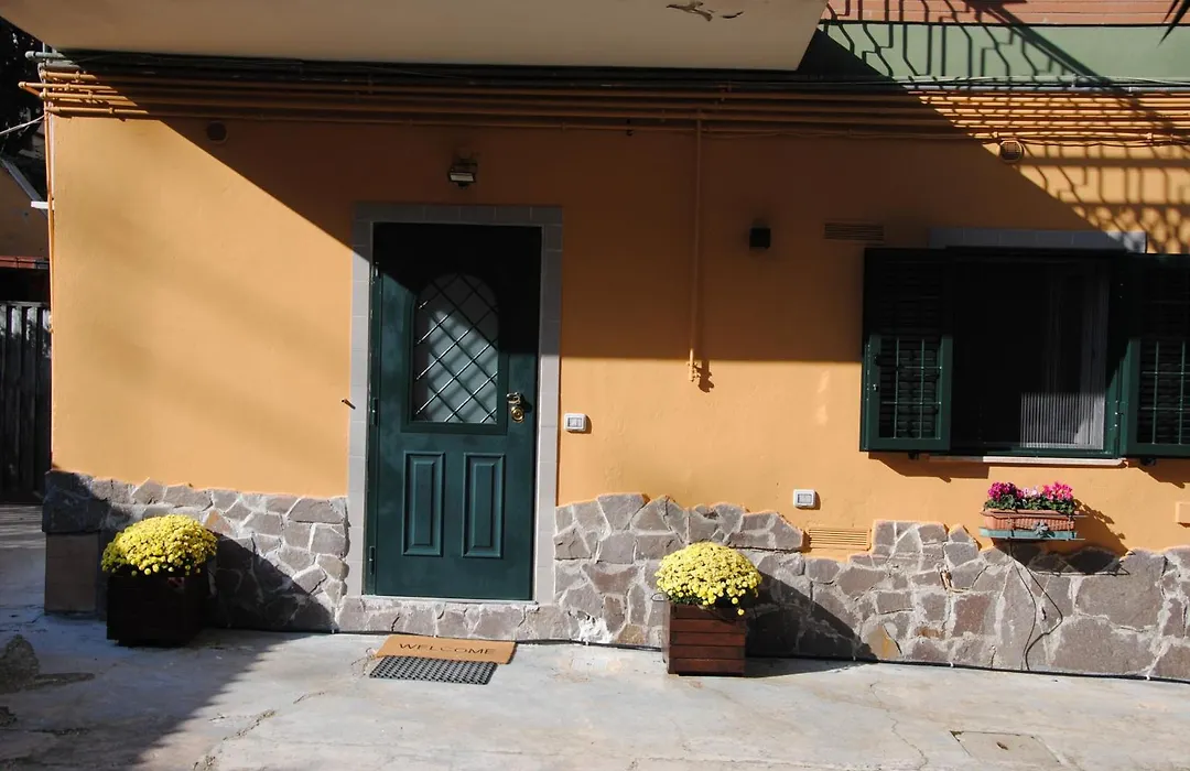 Il portoncino verde-1